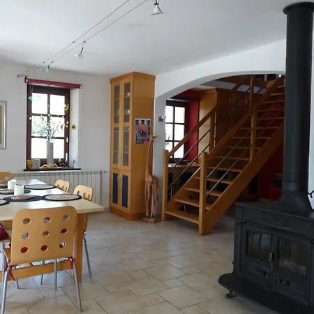 Saint Laurent 1330 Chemin De Saint Laurent Rieux