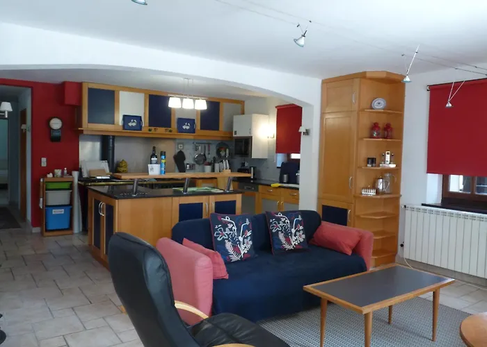 Saint Laurent 1330 Chemin De Saint Laurent Apartman Rieux