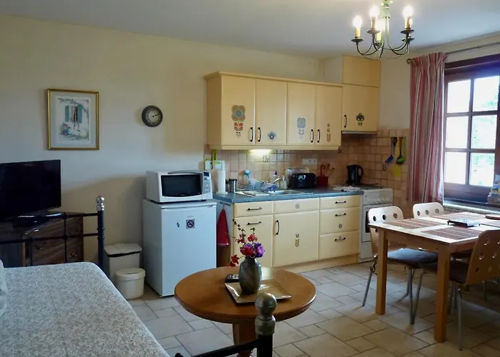 Saint Laurent 1330 Chemin De Saint Laurent