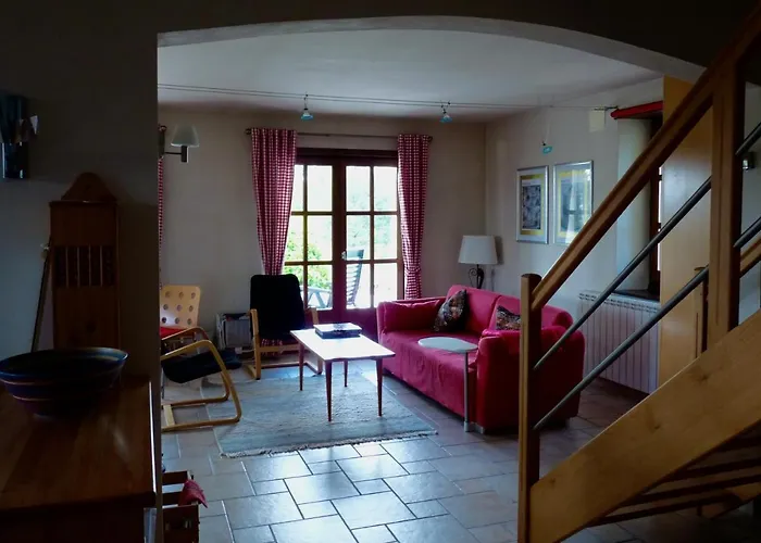 Apartament Saint Laurent 1330 Chemin De Saint Laurent *