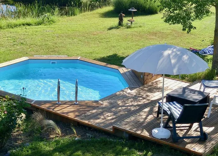 Apartament Saint Laurent 1330 Chemin De Saint Laurent